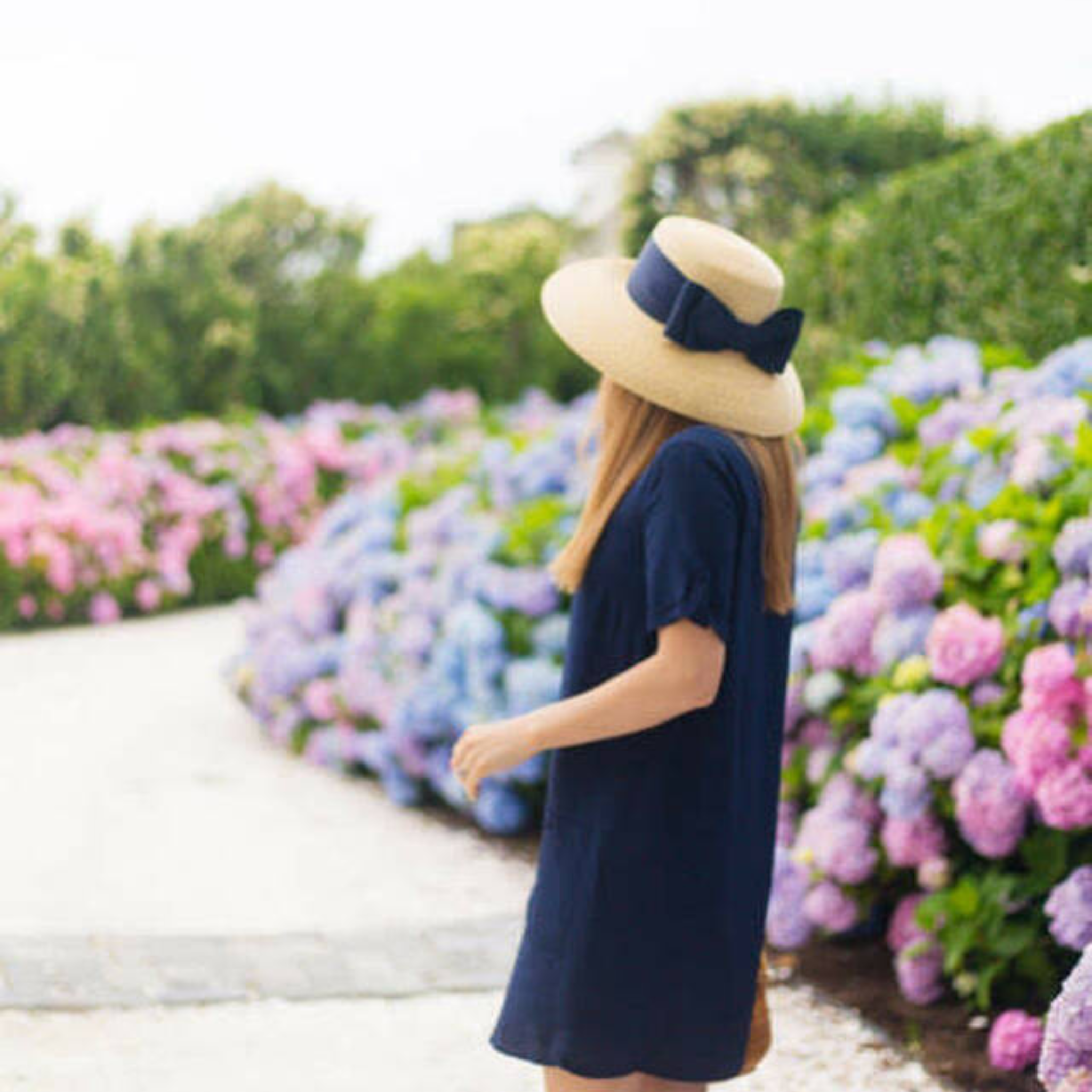 Straw Sun Hat With Flat Bow